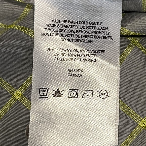 Mountain Hardwear Men Gray Check Short Sleeve Outdoor Fishing Button Sz Medium - Picture 6 of 7